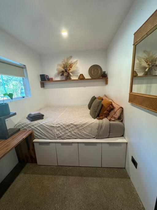 Electric Waihi Beach House - Family & Dog Friendly, Close To Beach, Pool Table, Outdoor Fire Room, Skate Ramp Bowentown Экстерьер фото
